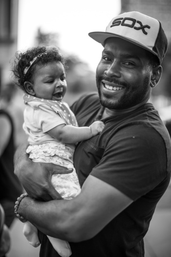 BW dad daughter